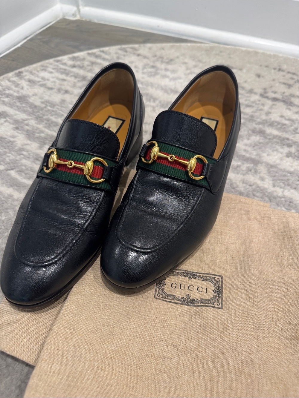 Gucci Black Leather Horsebit Loafers with Green-Red Web (with dust bags)
